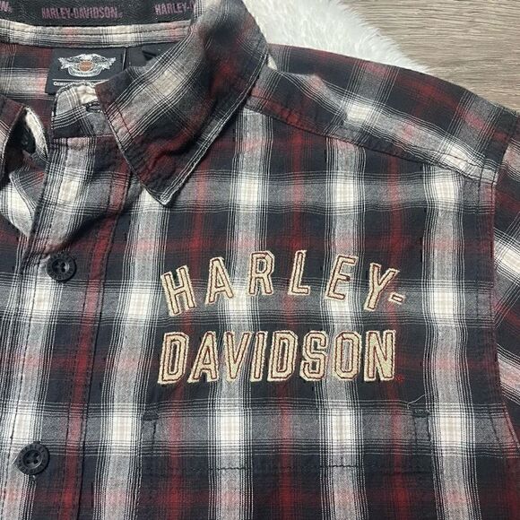 Harley Davidson Motorcycles Plaid Flannel Casual Short Sleeve Button Shirt Sz S - Picture 2 of 12